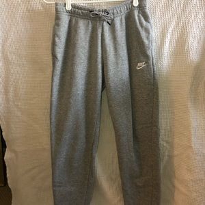 women’s nike sweatpants